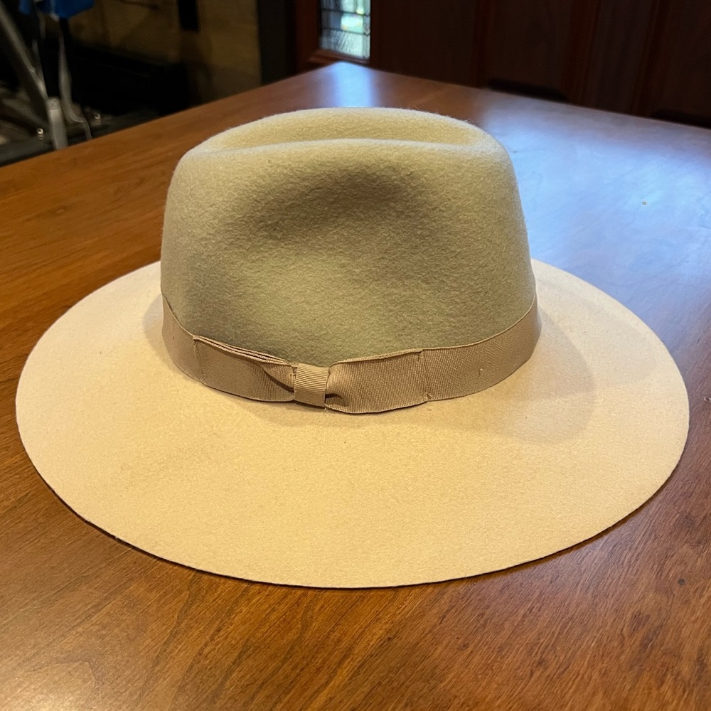 Two-Tone Wool Fedora
